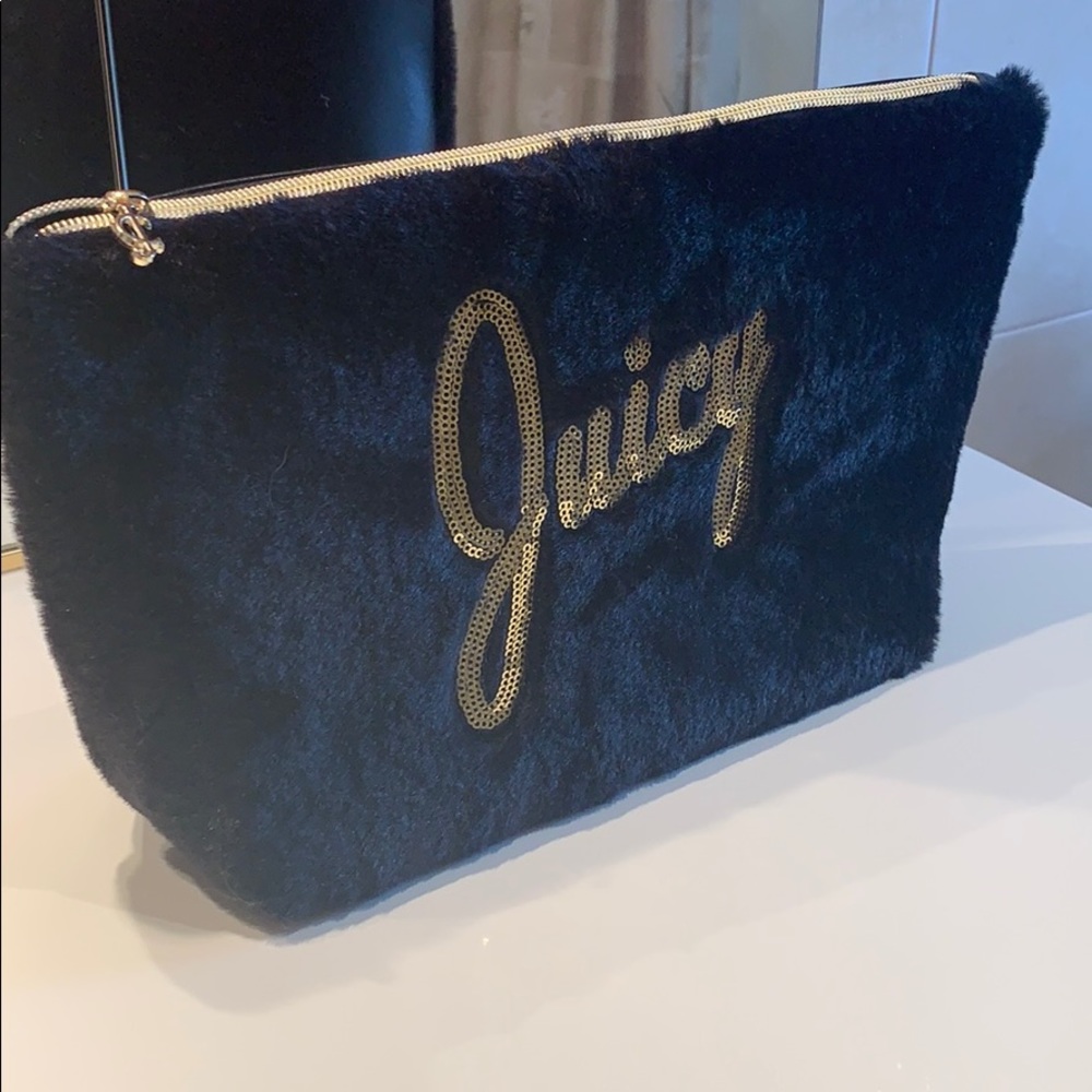 JUICY travel bag! (Brand new) 2 available.